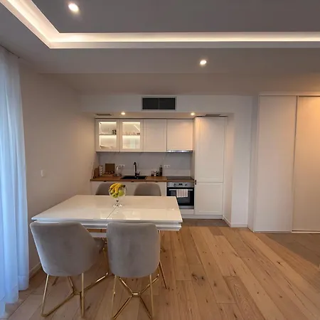 Apartment The Royal Nest Waves Sarajevo